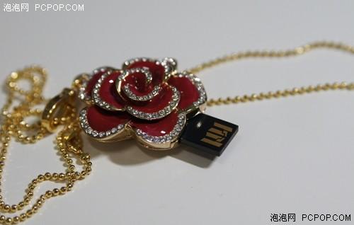 看合体神奇U盘近期六款新奇产品曝光